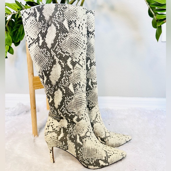Steve Madden Kinga Knee High Boots
Snake print - Picture 5 of 14